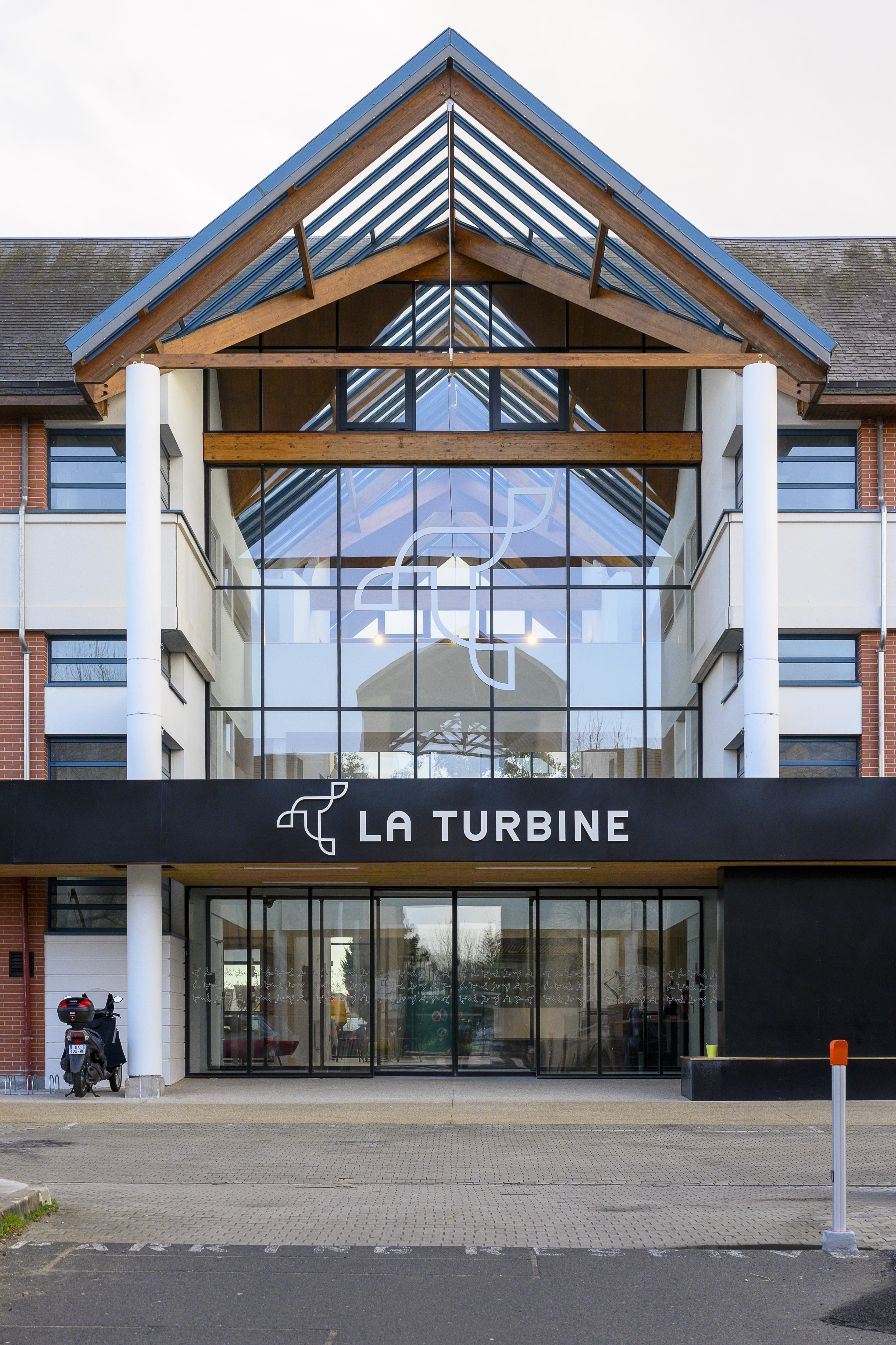 La Turbine - 32 boulevard du port, 95000 CERGY