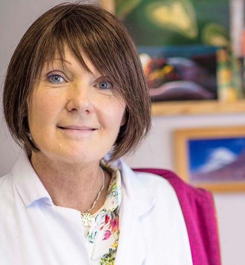 Jocelyne BOREL-KÜHNER, co responsable DU Médecine fonctionnelle et yogathérapie CY Cergy Paris Université