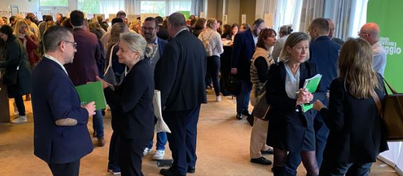 Du campus à l’entreprise 2025