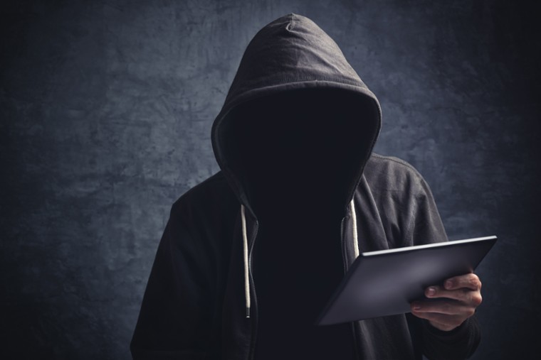 Au cœur des récits du cyber-militantisme djihadiste | Vu par Laurène Renaut