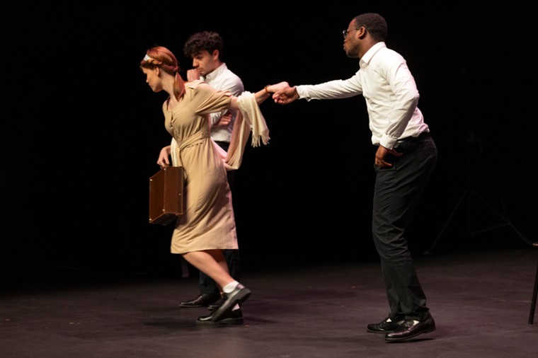 Spectacle de théâtre des étudiants : Moi d'abord + La file d'attente